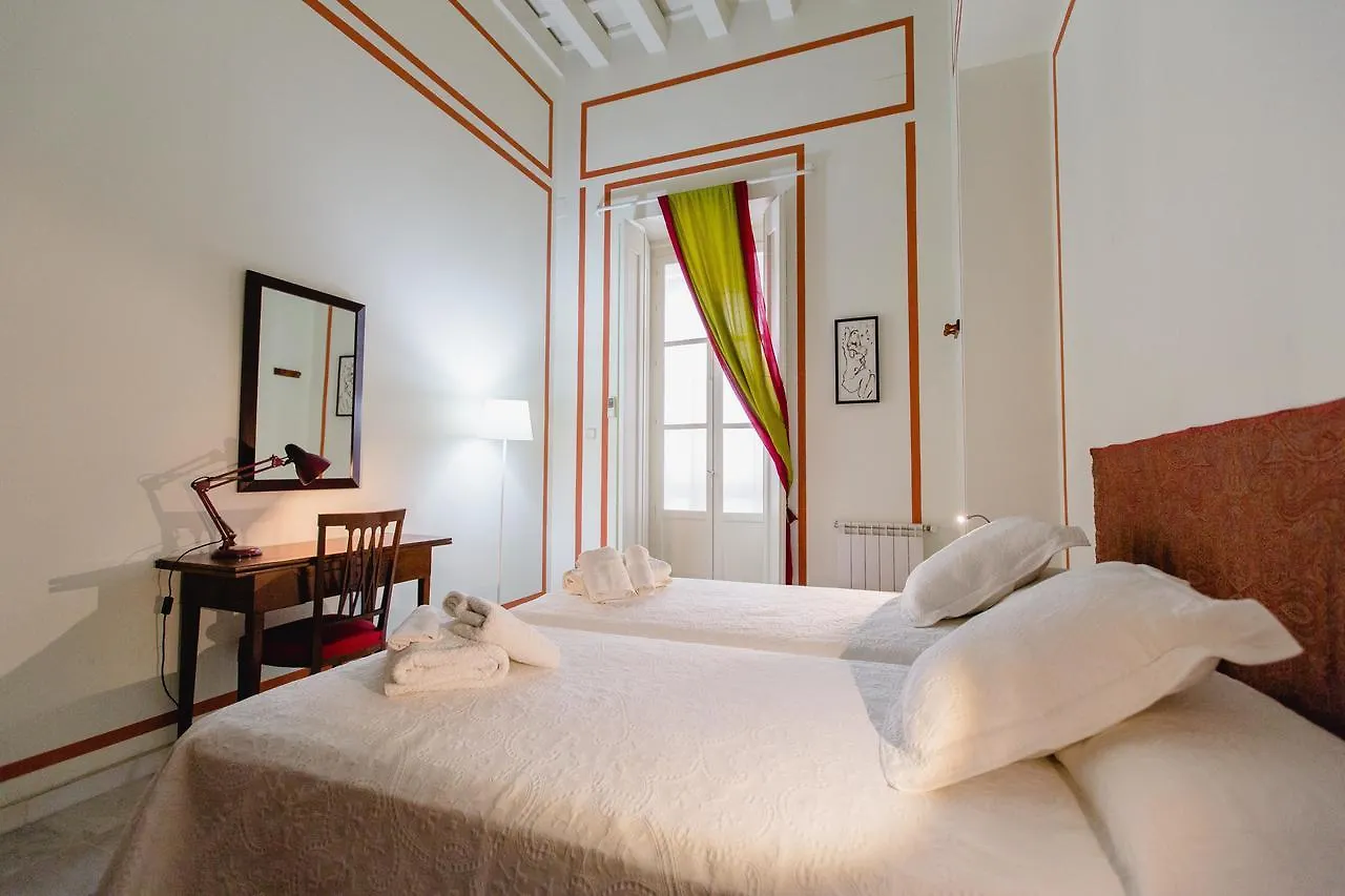 Apartamentos La Botanica, Cádiz