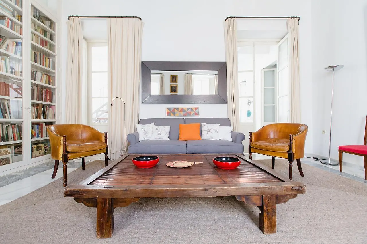 Apartamentos La Botanica, Cádiz España